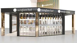 خدمة sunglass hut