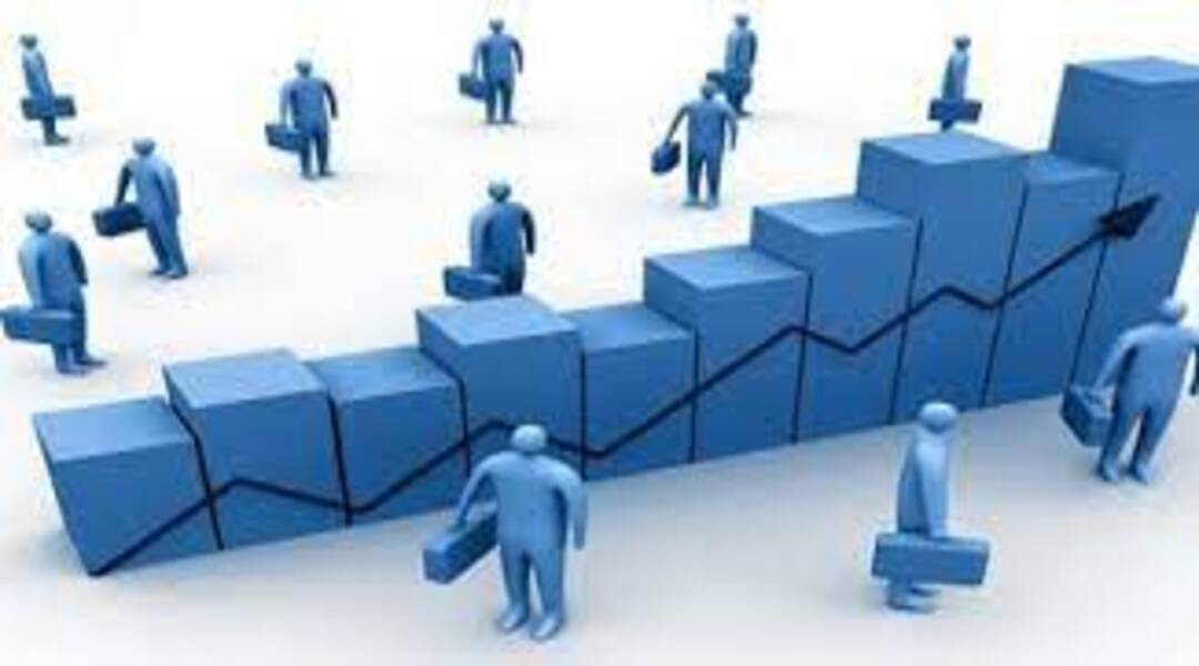 تعلم الإنجليزية ومهارات التنمية البشرية